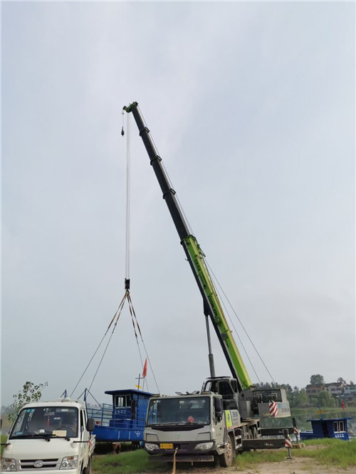 镇宁桥梁建设吊装案例